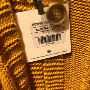 Agnes and Dora boyfriend cardigan